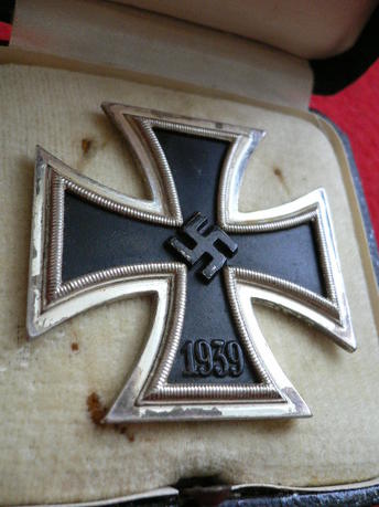Iron Cross 1st Class, Cased. Near Mint