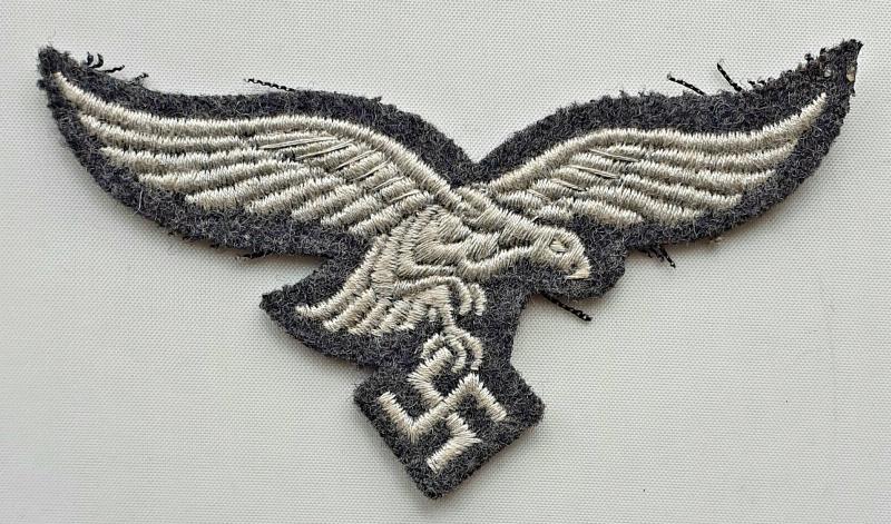 Luftwaffe cloth breast eagle.
