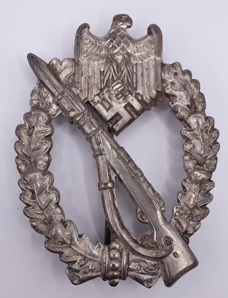 Silver Infantry Assault Badge by Weidmann.