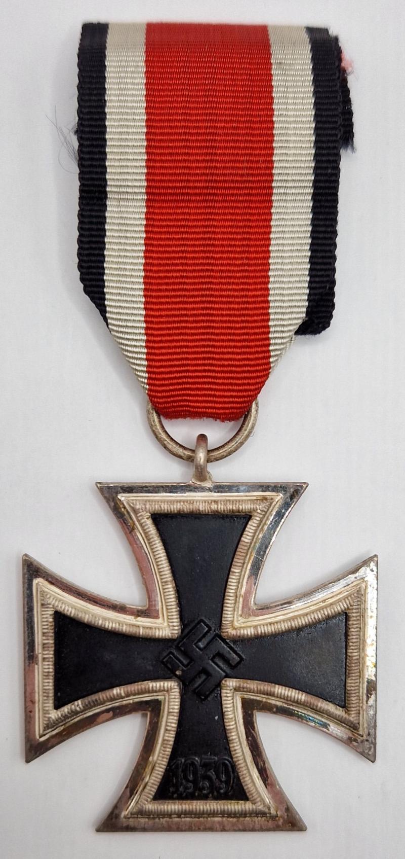 1939 Iron Cross Second Class by Wächtler und Lange mm100