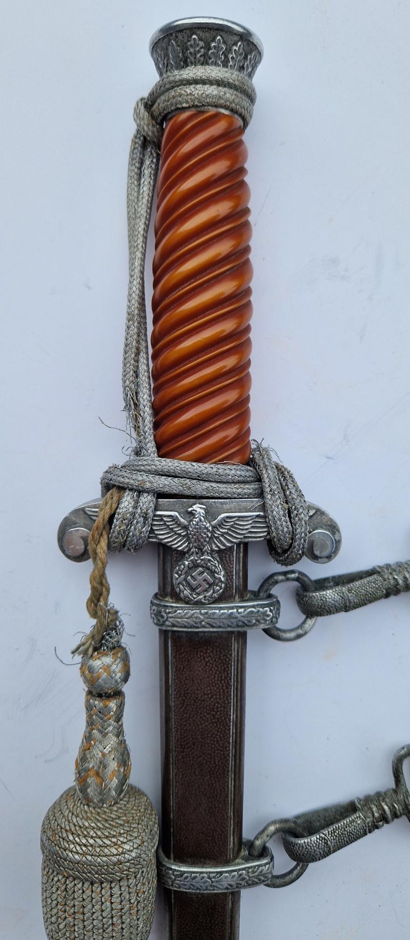 Early full rig Army officers dagger with personalisation by SMF.