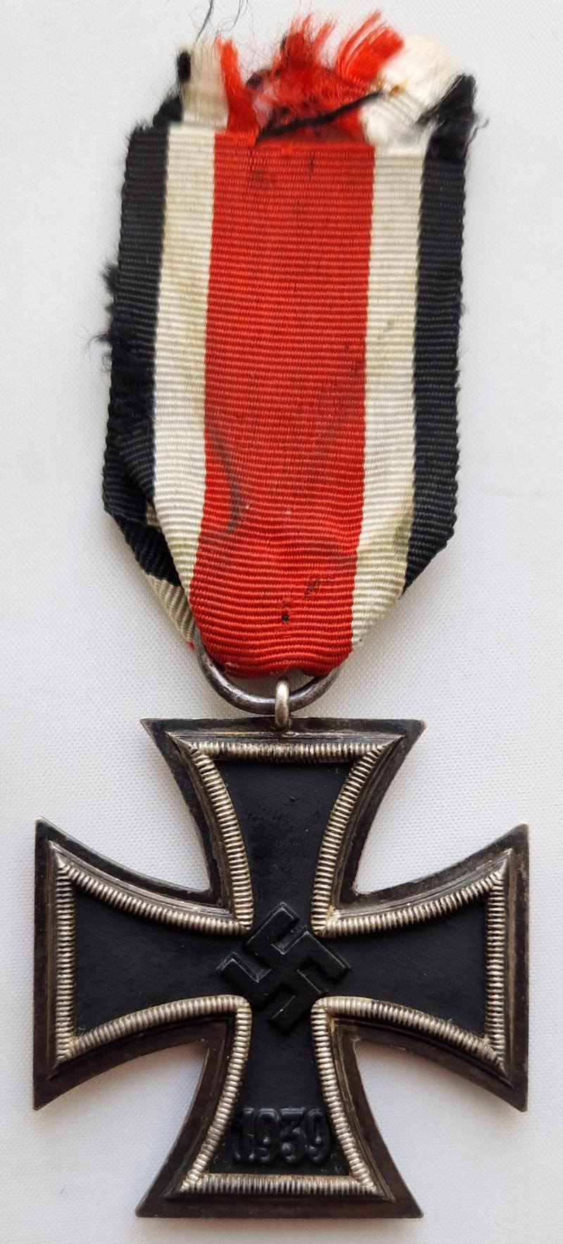 Rare 1939 Iron Cross Second Class by Robert Hauschild mm56