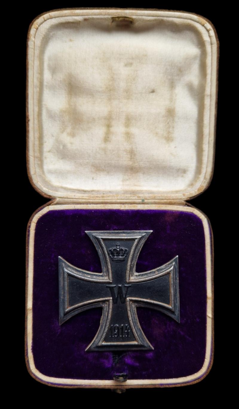 Early 1914 Iron Cross First Class by Friedländer Brothers mmFR with early case of issue.