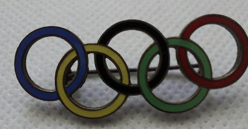1936 Olympic rings badge